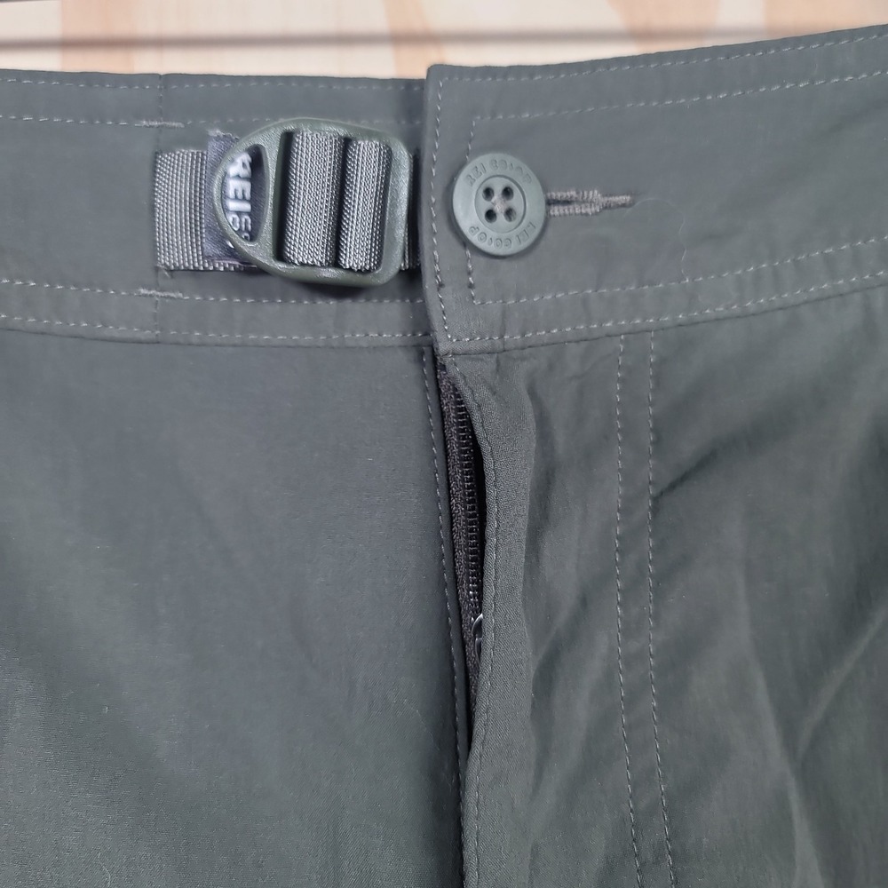 REI Co-op Sahara Cargo Hiking Pants Mens 36x32 Olive Green Roll Up Leg Stretch - Picture 12 of 16